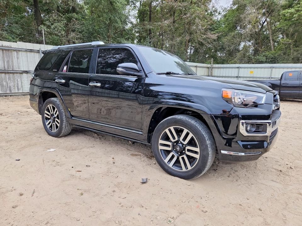 2017 TOYOTA 4RUNNER LIMITED 4