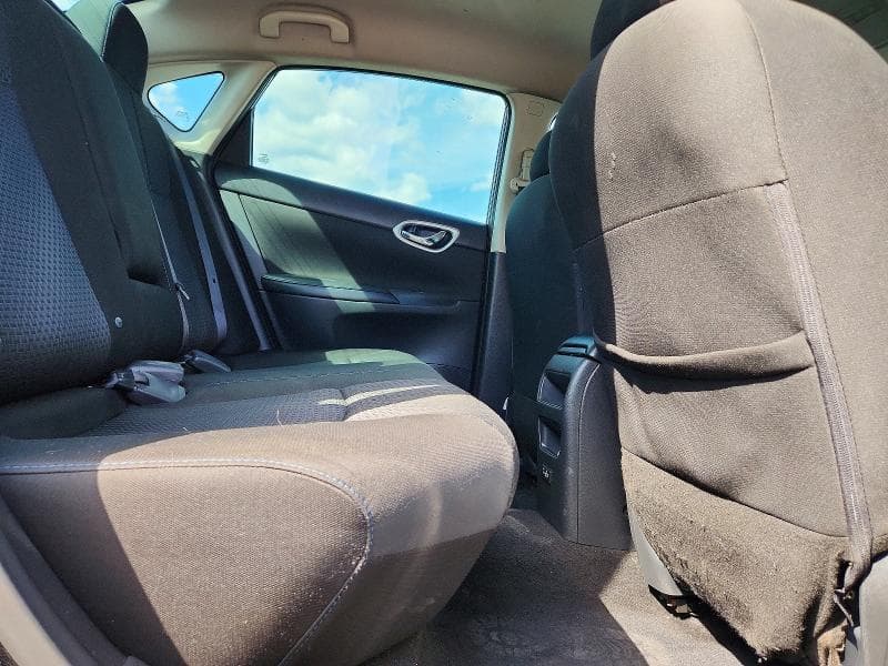 2019 NISSAN SENTRA SR 10