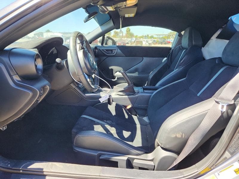 2025 TOYOTA GR86 PREMIUM 7