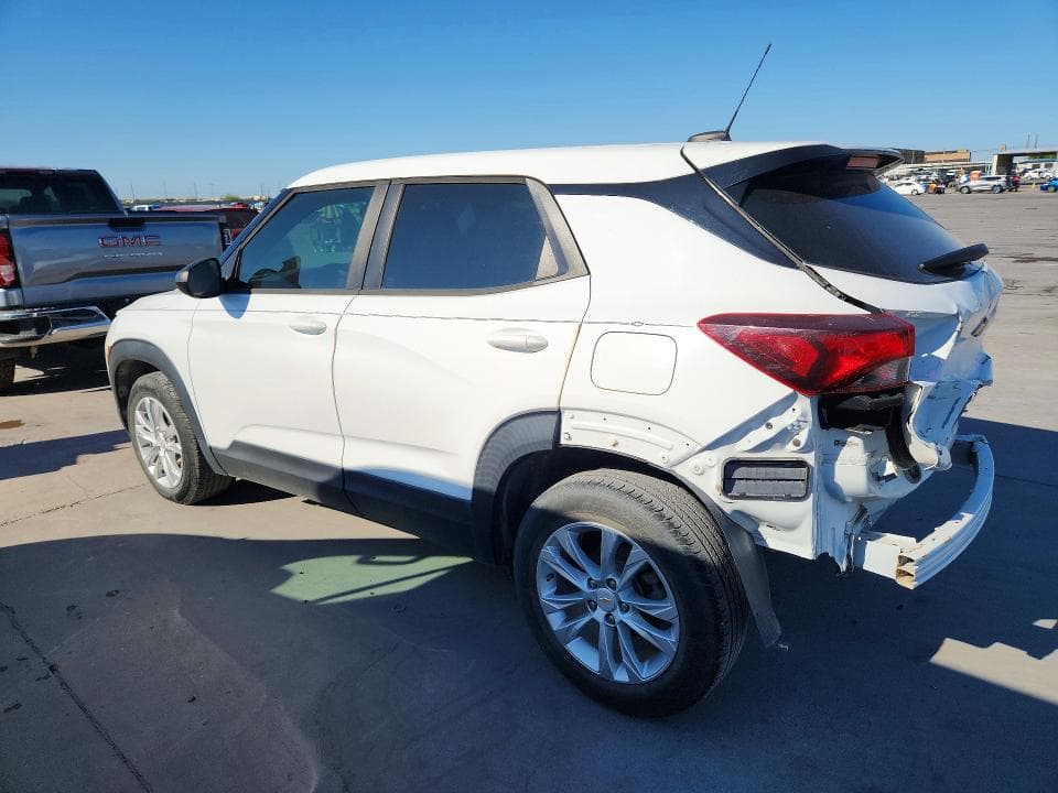 2021 CHEVROLET TRAILBLAZER LS 2