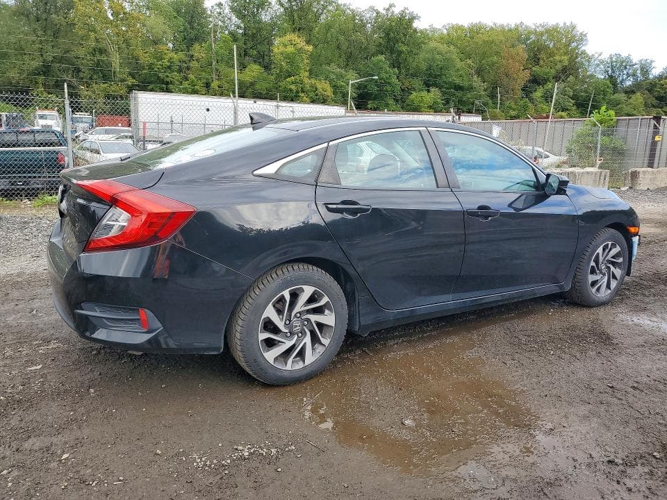 2017 HONDA CIVIC EX 3