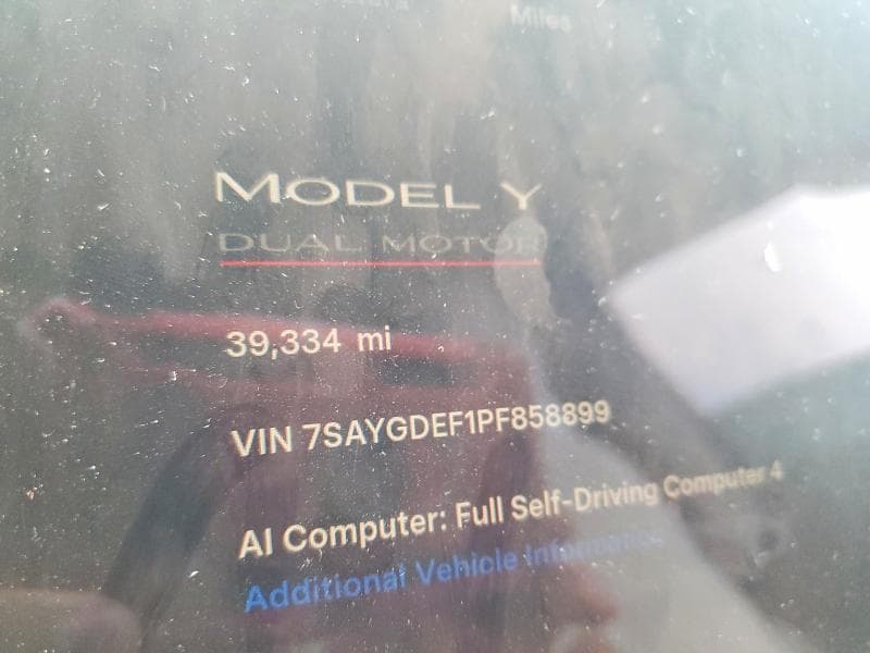 2023 TESLA MODEL Y 9