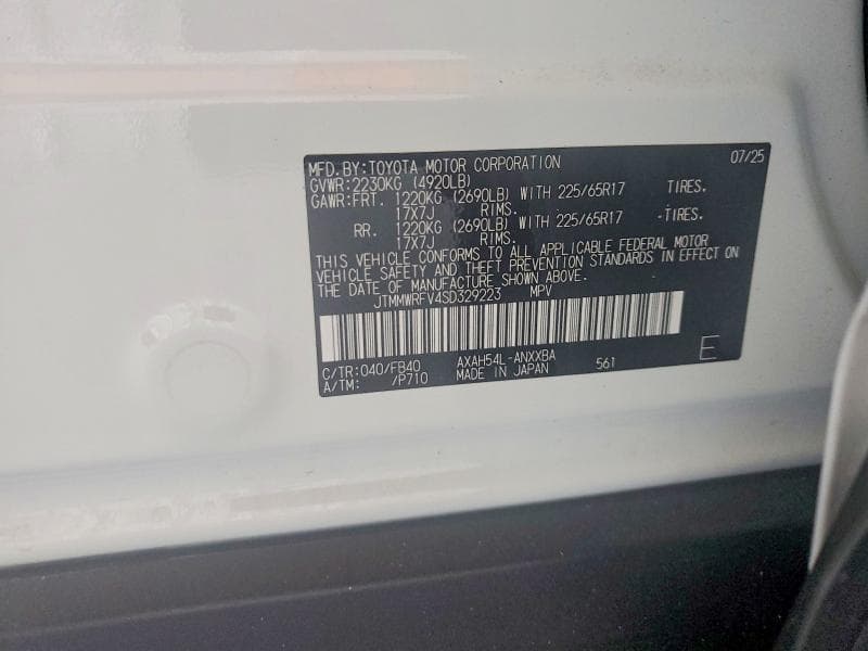 2025 TOYOTA RAV4 LE 13