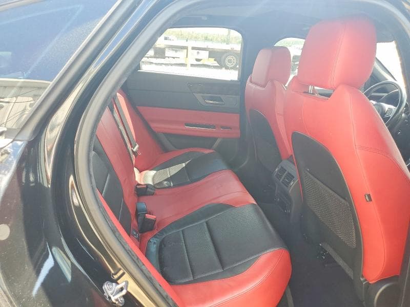 2017 JAGUAR XF S 10