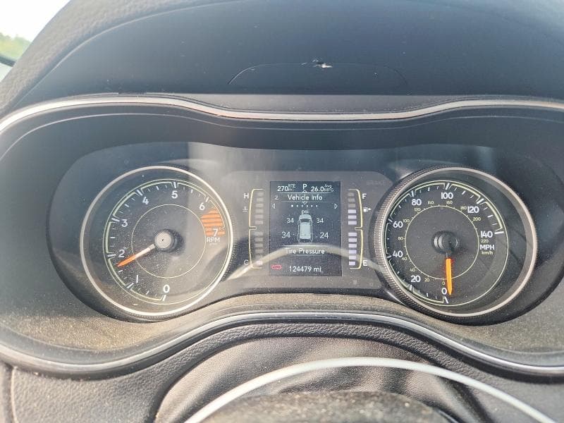 2020 JEEP CHEROKEE LATITUDE 9