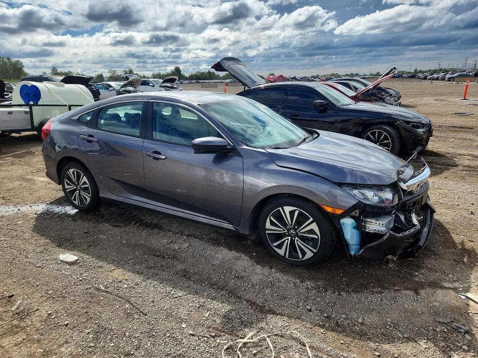 2017 HONDA CIVIC EX 4