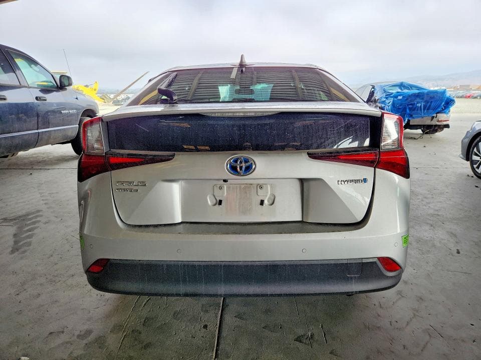 2021 TOYOTA PRIUS LE AWD-E 6