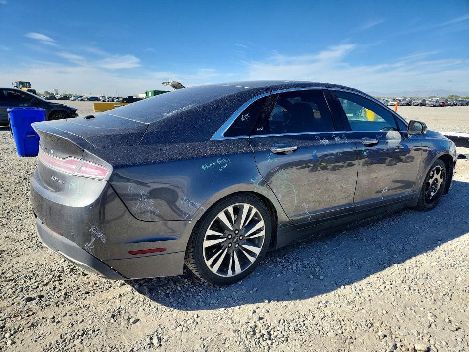 2017 LINCOLN MKZ RESERVE 3