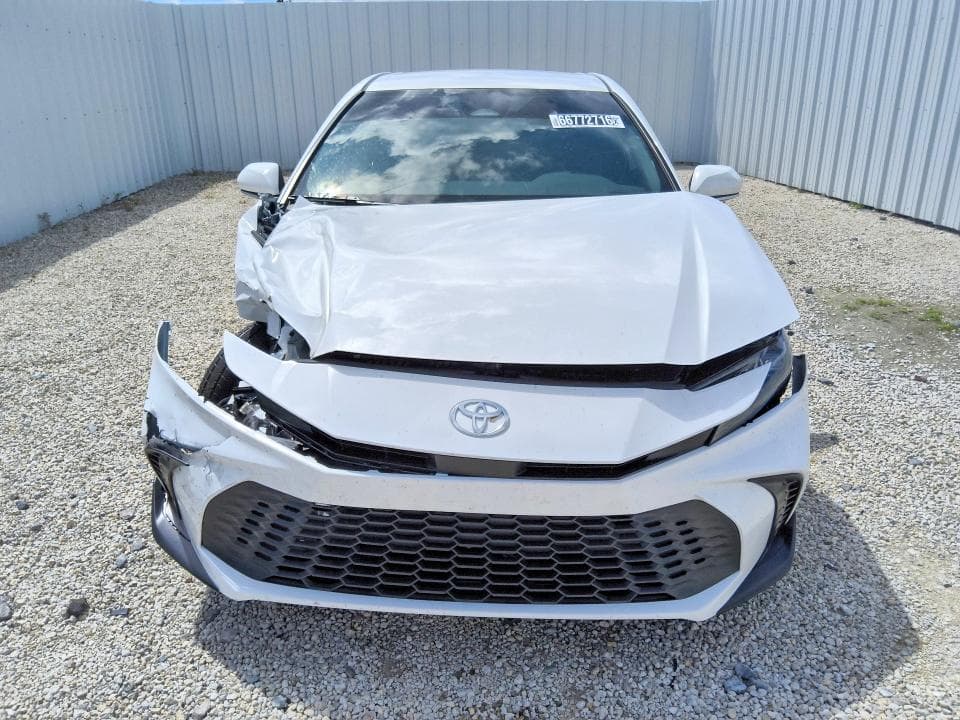 2026 TOYOTA CAMRY SE 5