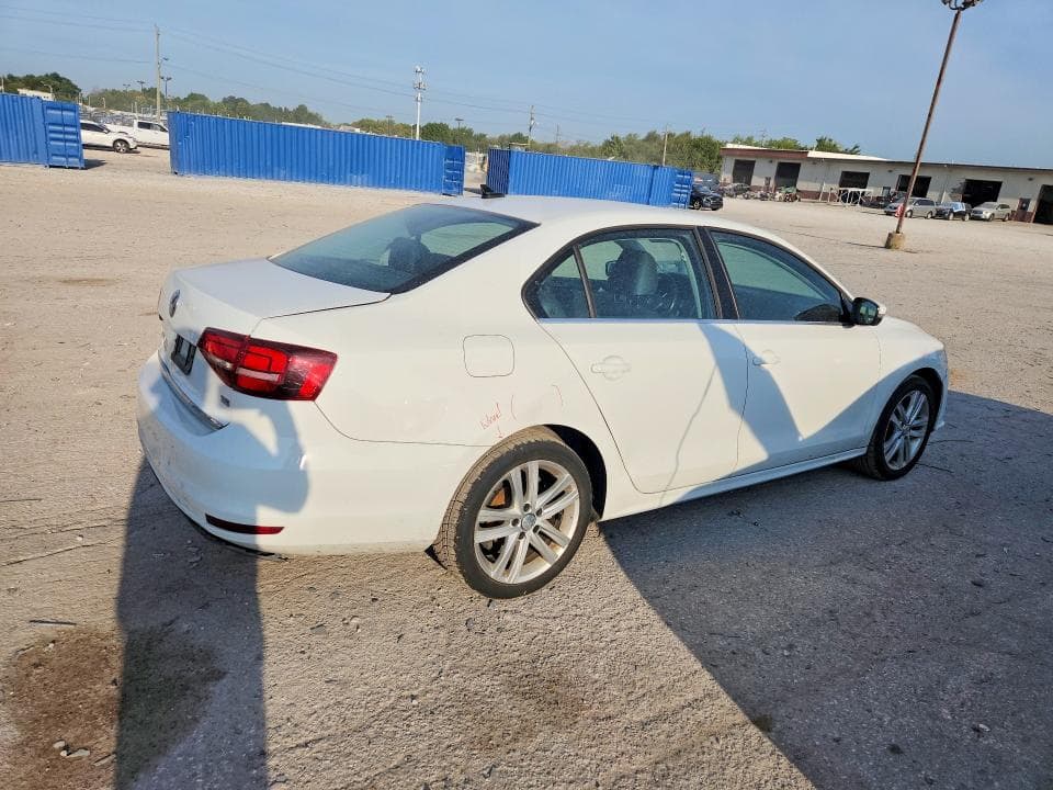 2017 VOLKSWAGEN JETTA SEL 3