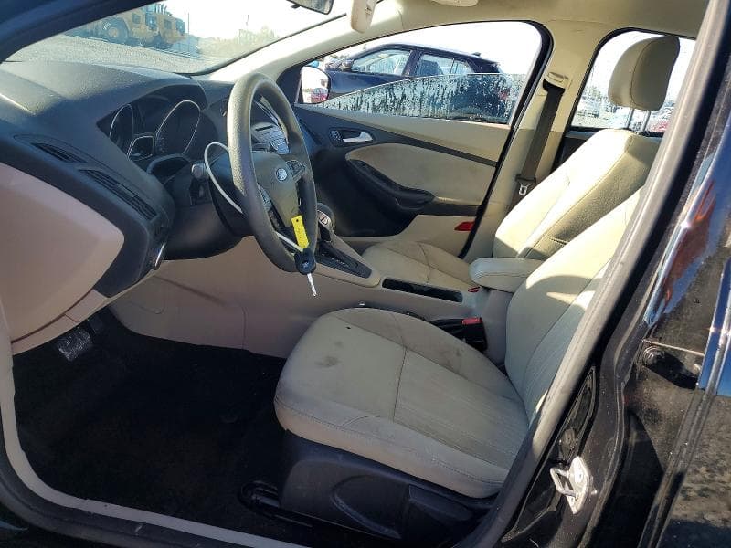 2017 FORD FOCUS SE 7