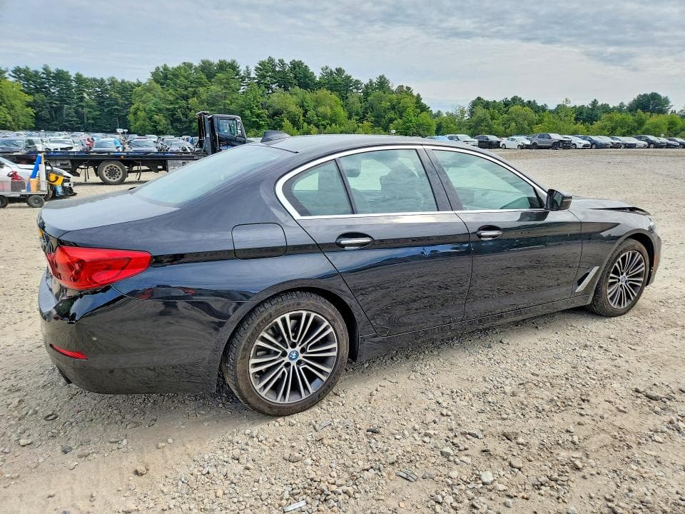 2018 BMW 530XE 3