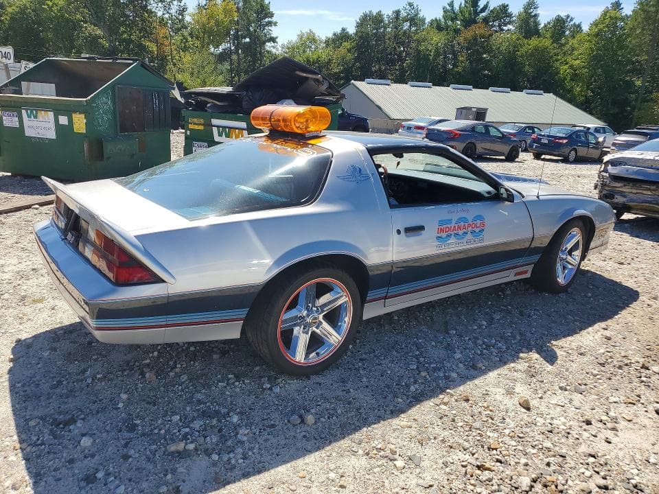 1982 CHEVROLET CAMARO 3