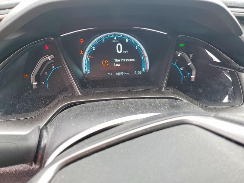 2017 HONDA CIVIC EX 9