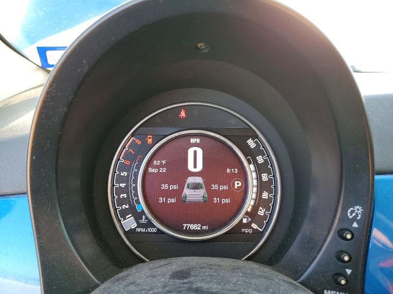 2017 FIAT 500 POP 9