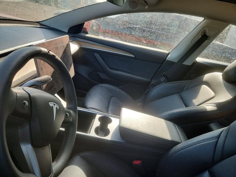 2022 TESLA MODEL 3 9
