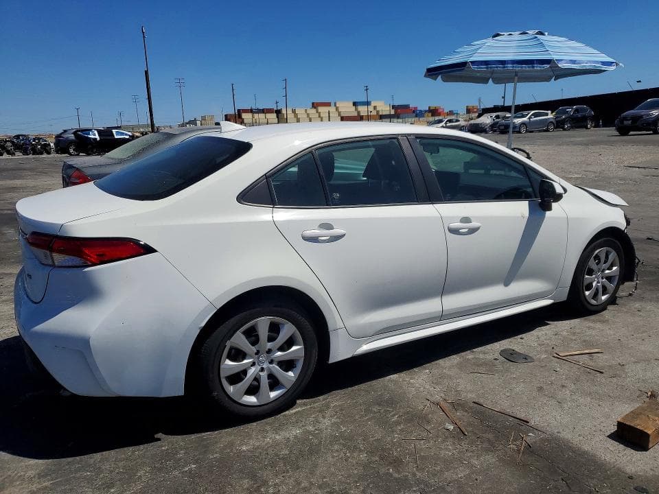 2024 TOYOTA COROLLA LE 3