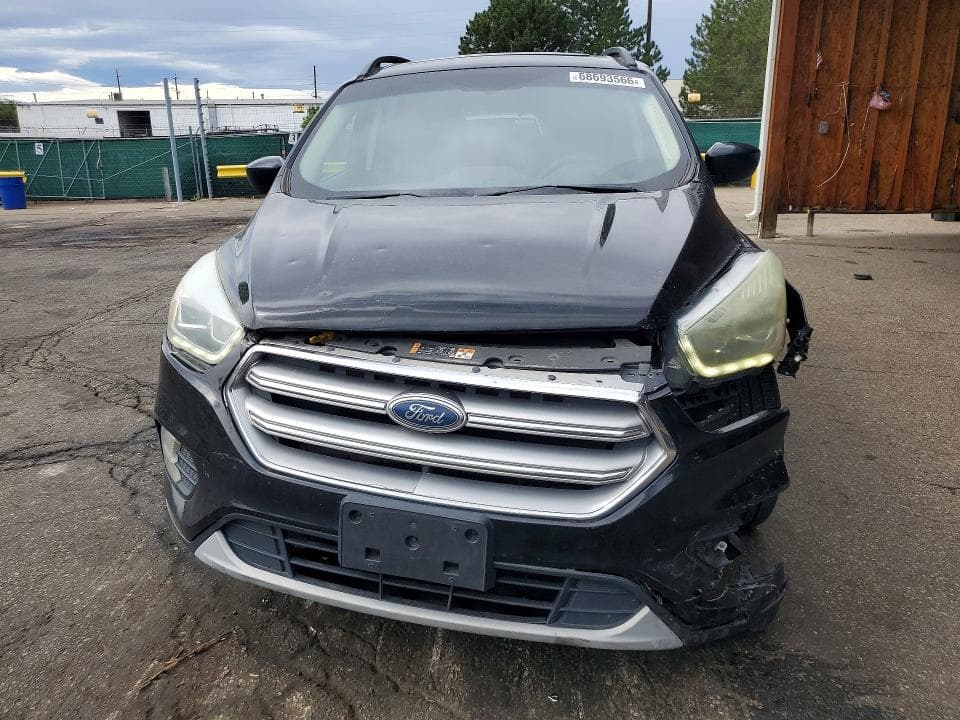 2017 FORD ESCAPE SE 5