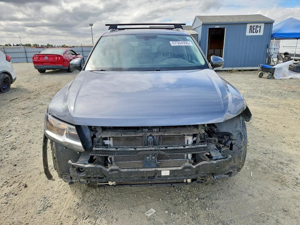2018 VOLKSWAGEN TIGUAN SE 5