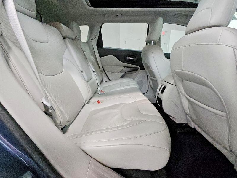 2020 JEEP CHEROKEE LIMITED 11