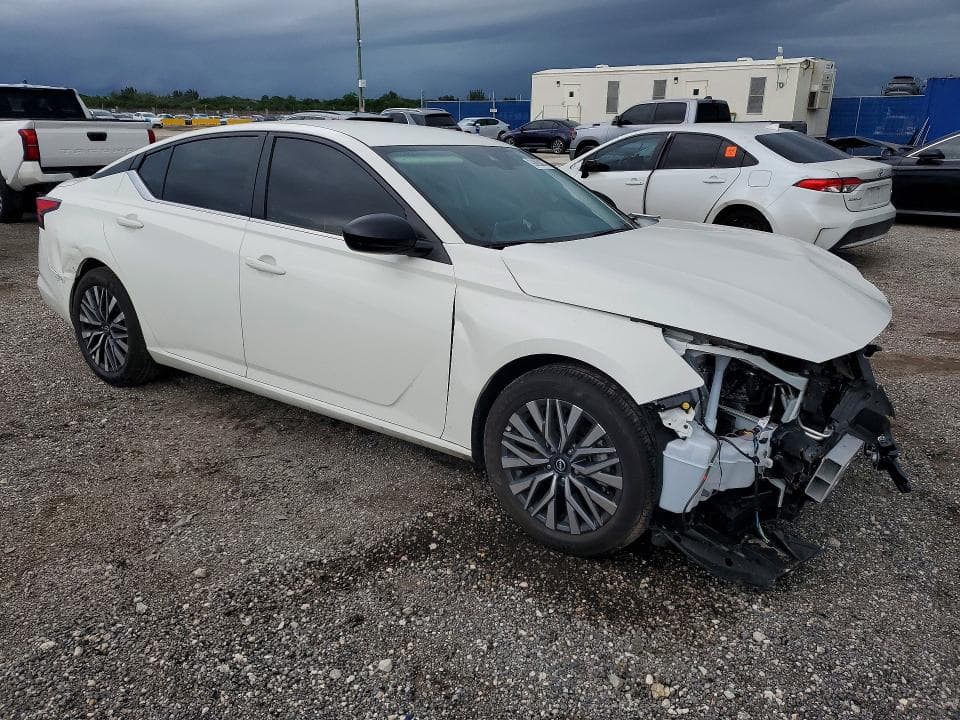2026 NISSAN ALTIMA SV 4