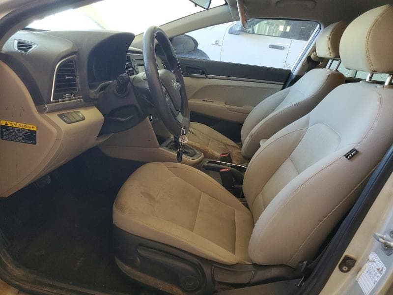 2017 HYUNDAI ELANTRA SE 7