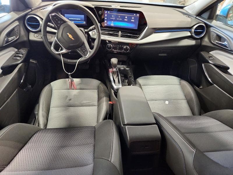 2025 CHEVROLET TRAX 1LT 8