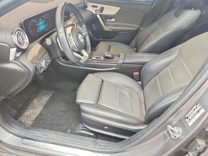 2019 MERCEDES-BENZ A 220 7