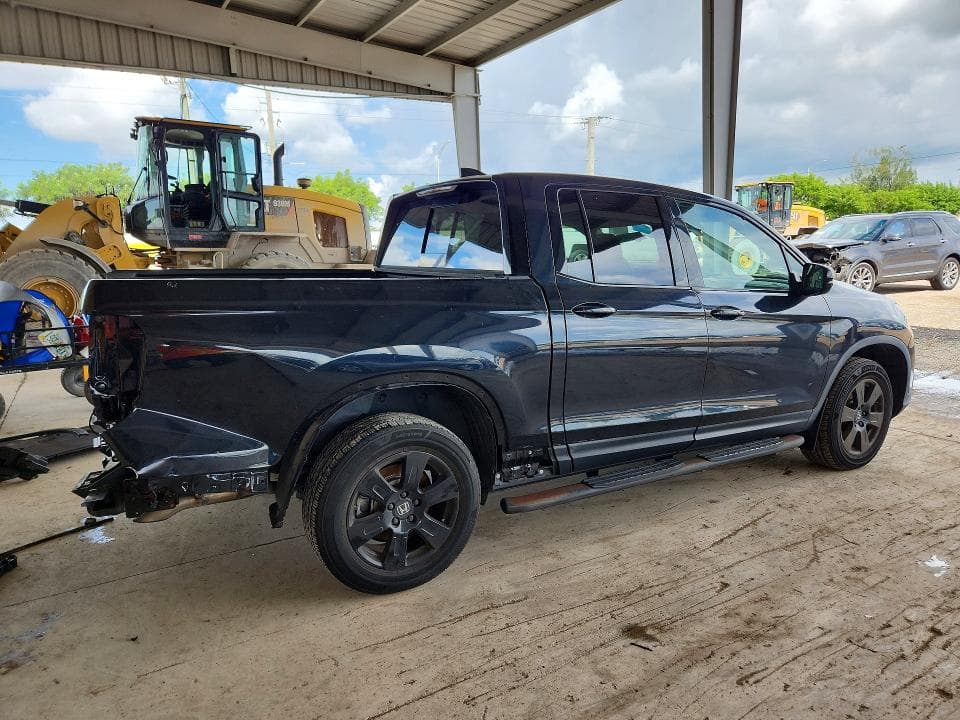 2020 HONDA RIDGELINE BLACK EDITION 3
