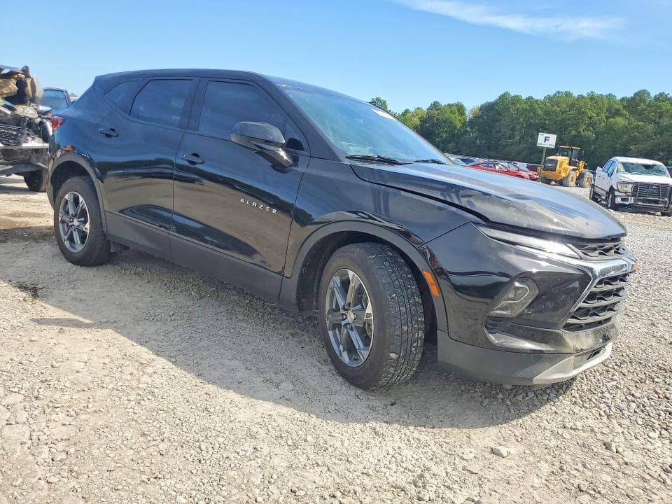 2023 CHEVROLET BLAZER 2LT 4