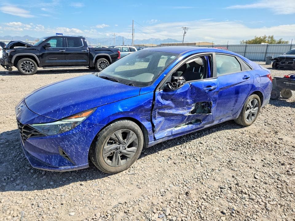 2023 HYUNDAI ELANTRA SEL