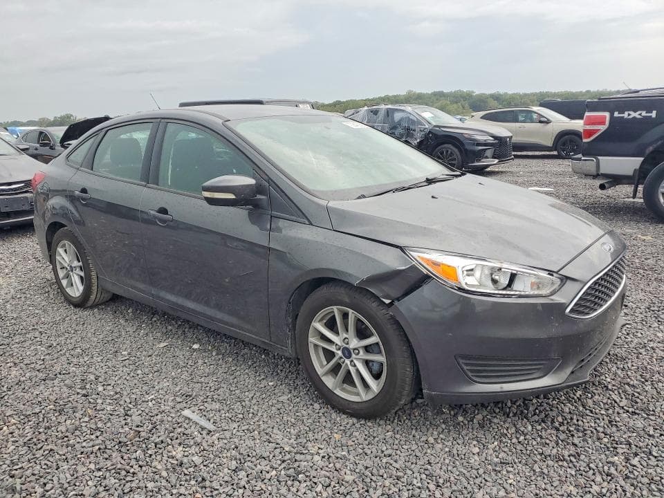 2018 FORD FOCUS SE 4