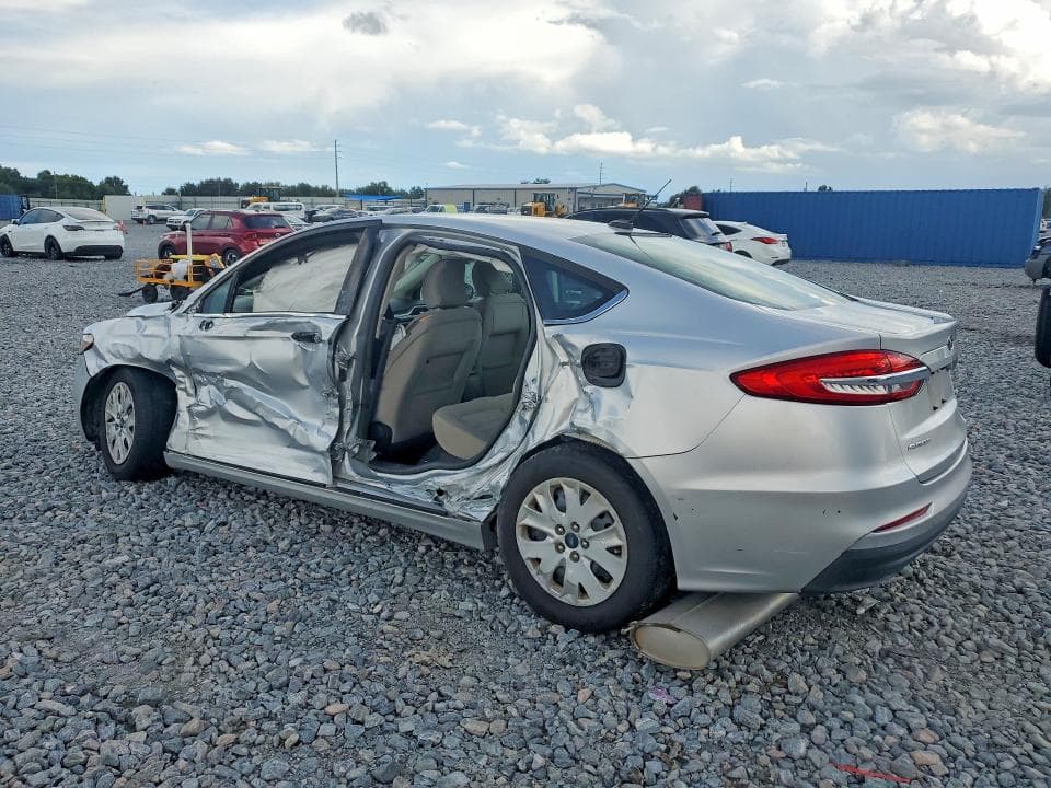 2019 FORD FUSION S 2