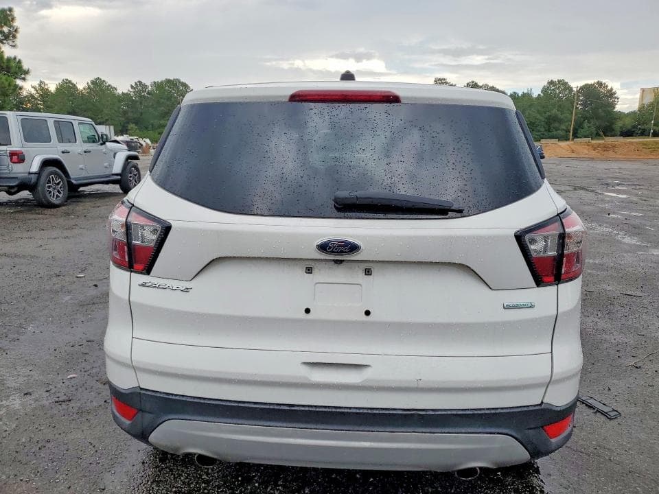 2017 FORD ESCAPE SE 6