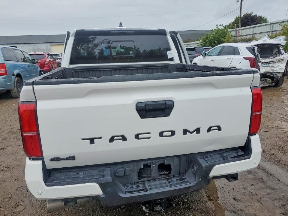 2024 TOYOTA TACOMA SR5 6