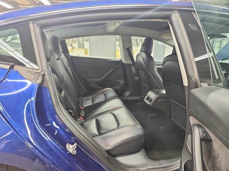 2022 TESLA MODEL 3 10
