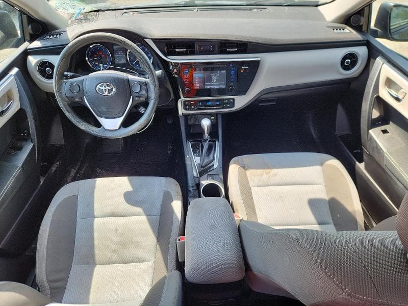 2017 TOYOTA COROLLA LE 8