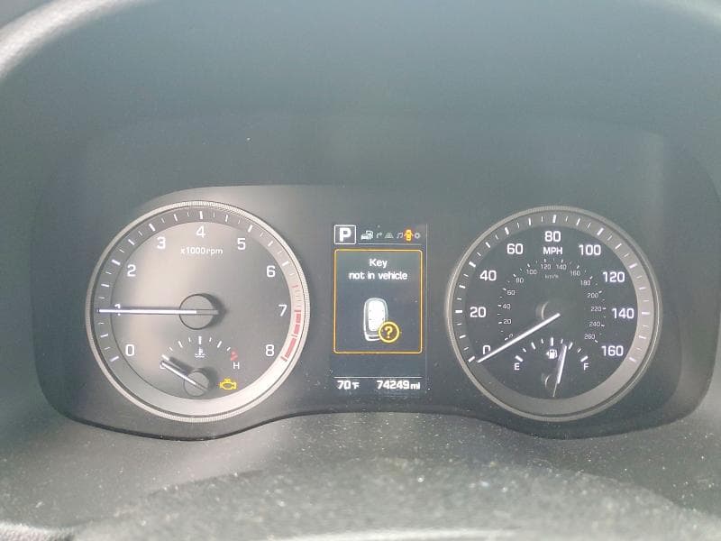 2017 HYUNDAI TUCSON LIMITED 9