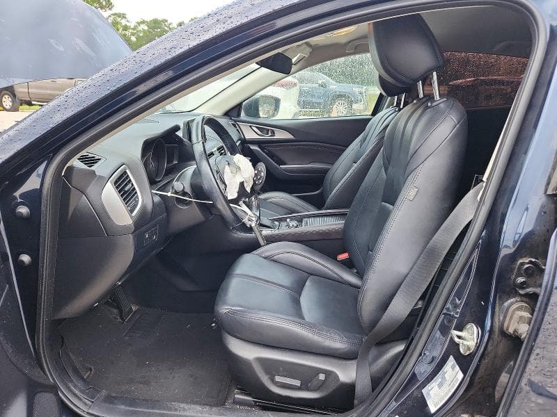 2017 MAZDA 3 TOURING 7