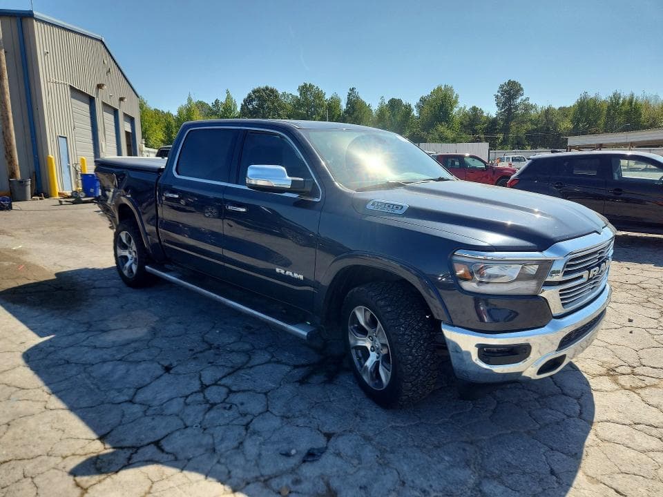 2020 RAM 1500 LARAMIE 4