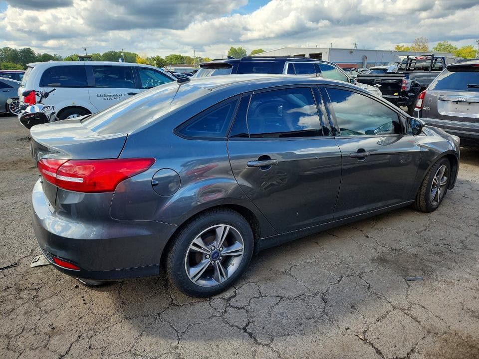 2018 FORD FOCUS SE 3