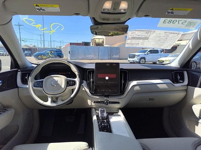 2026 VOLVO XC60 ULTRA 10