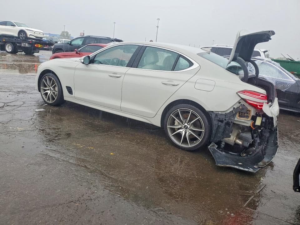 2024 GENESIS G70 2.5T STANDARD 2