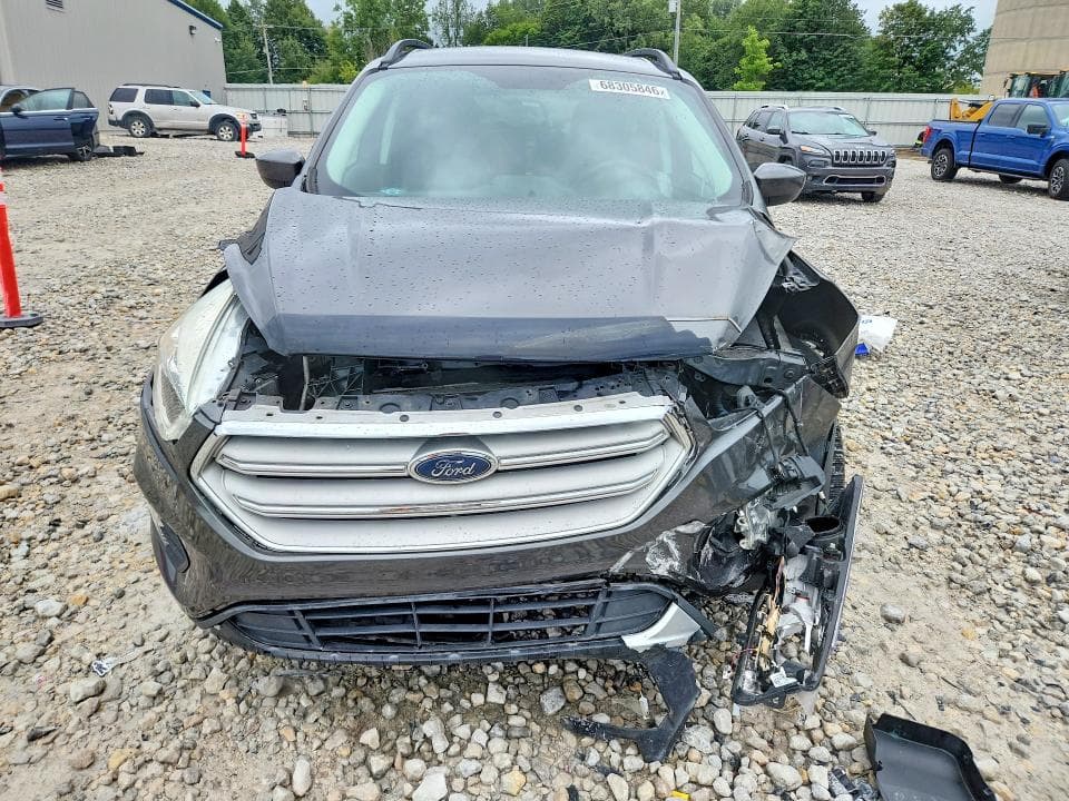 2018 FORD ESCAPE SEL 5
