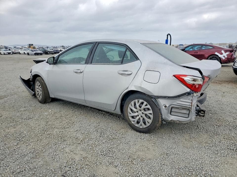 2017 TOYOTA COROLLA LE 2