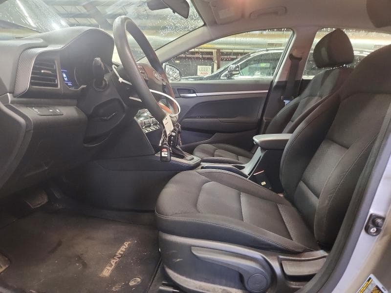 2020 HYUNDAI ELANTRA SE 7