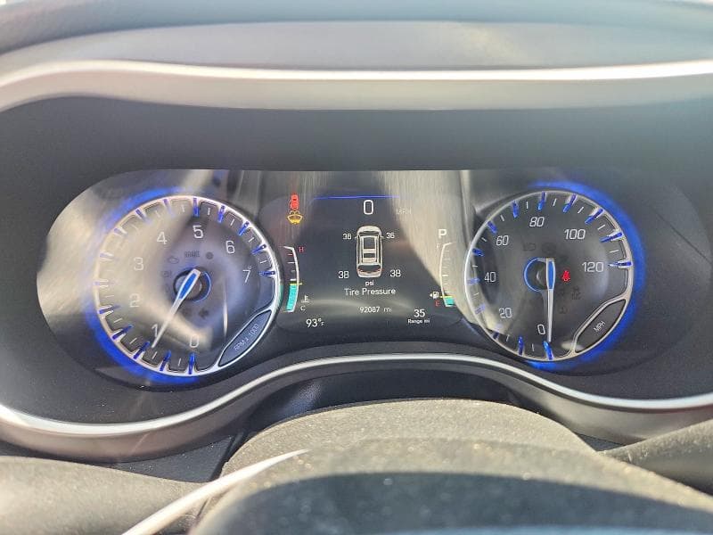2022 CHRYSLER PACIFICA TOURING L 9