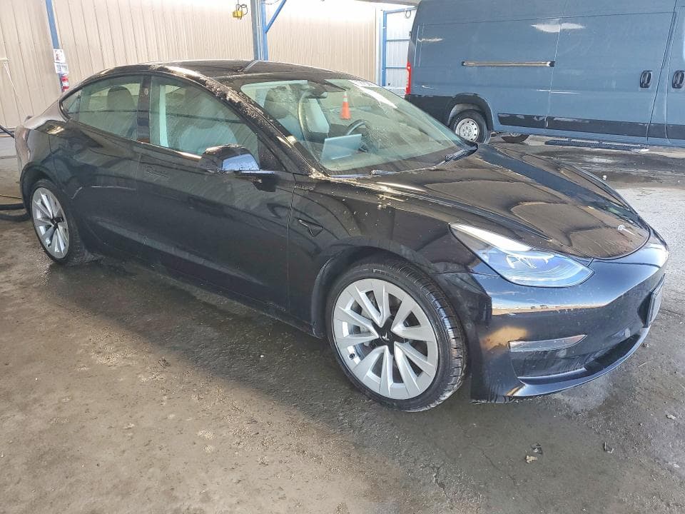 2022 TESLA MODEL 3 4