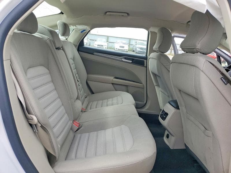 2019 FORD FUSION SE 10