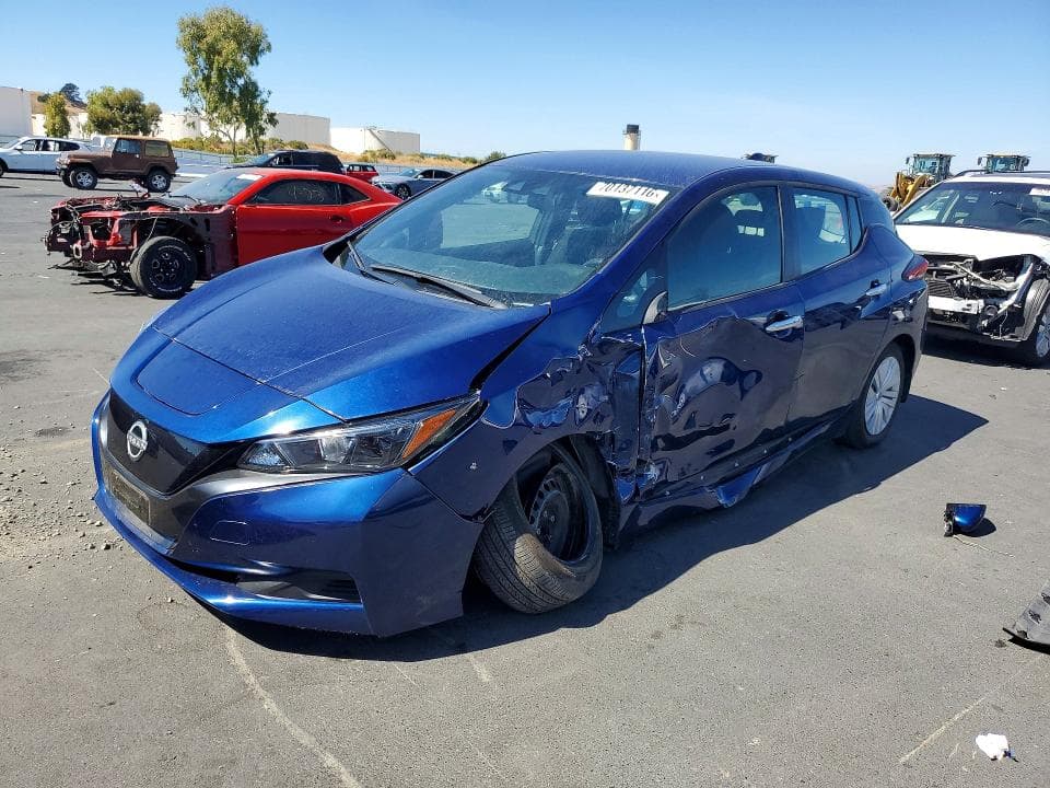 2023 NISSAN LEAF S